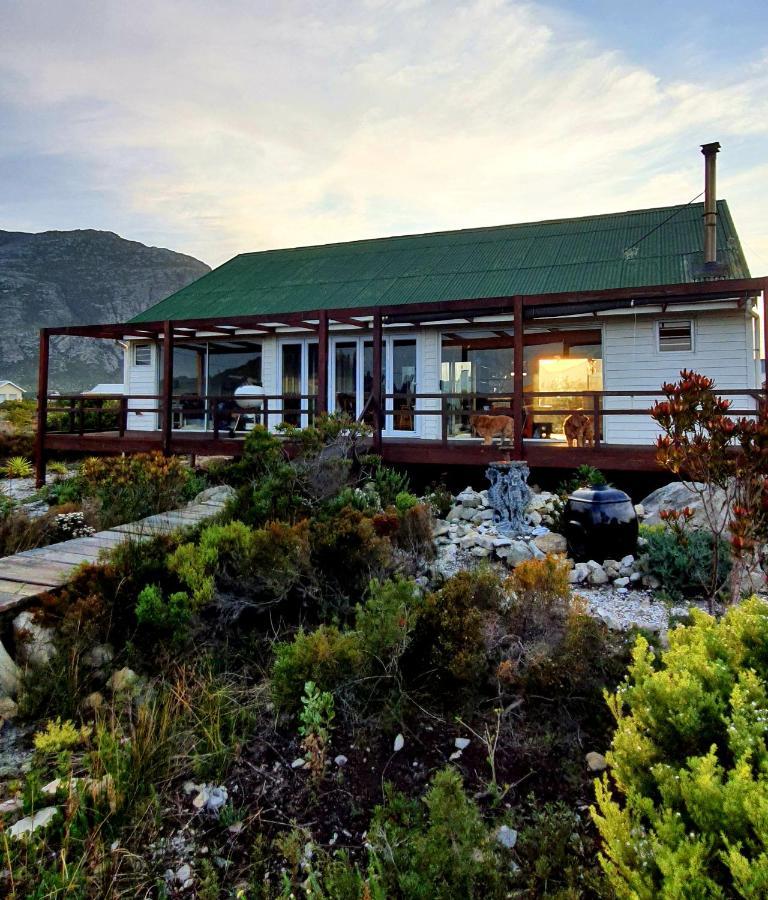 Brandys Beach House Betty's Bay Eksteriør billede